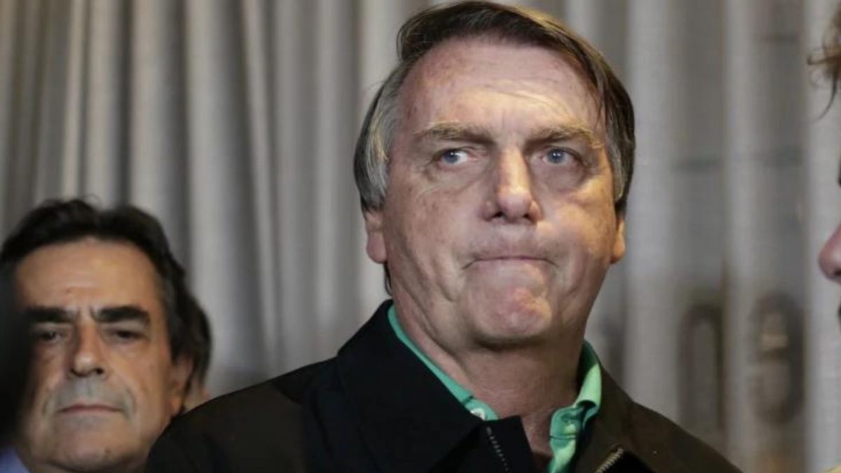 Brazil's Bolsonaro illegally sold luxury gifts, police to file money laundering case Brazil's Bolsonaro illegally sold luxury gifts, police to file money laundering case