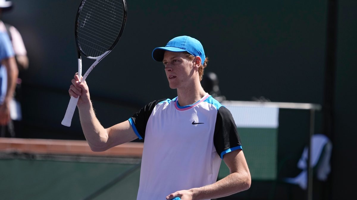 Indian Wells: Sinner, Swiatek steam ahead, Alcaraz tested, Murray out Indian Wells: Sinner, Swiatek steam ahead, Alcaraz tested, Murray out