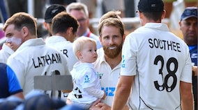 Kane Williamson gets standing ovation in 100th Test, but Australia seize control of Christchurch match