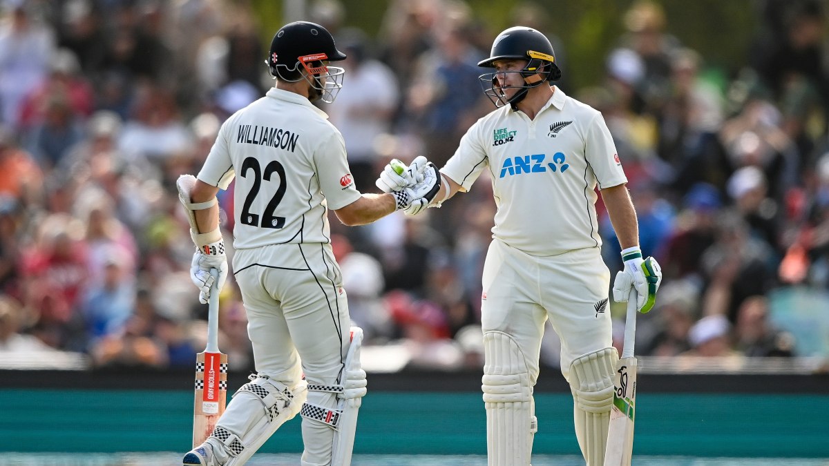 Tom Latham, Kane Williamson steer New Zealand to safety on Day 2 of 2nd Test against Australia Tom Latham, Kane Williamson steer New Zealand to safety on Day 2 of 2nd Test against Australia