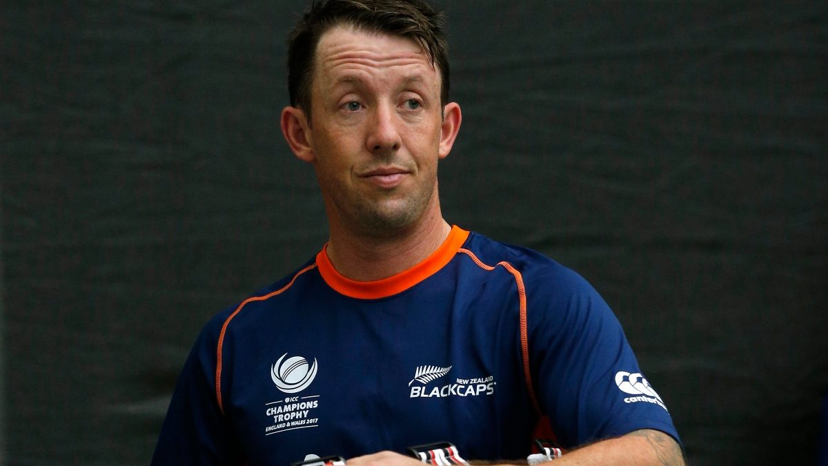 Luke Ronchi in negotiations with Pakistan Cricket Board to become next head coach Luke Ronchi in negotiations with Pakistan Cricket Board to become next head coach