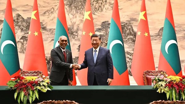 Maldives to receive "non-lethal' weapons from China under new deal