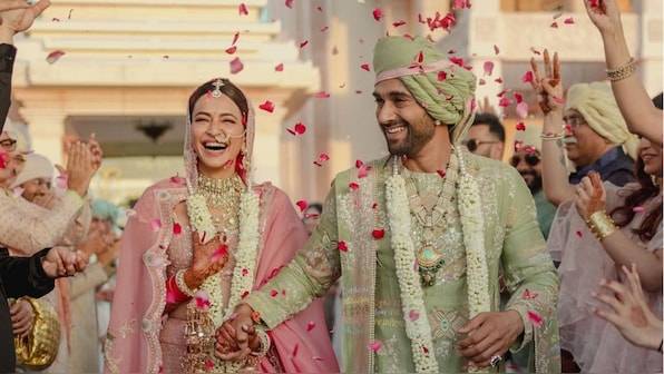 Kriti Kharbanda, Pulkit Samrat tie the knot, share first pictures: 'From the start to the end...'