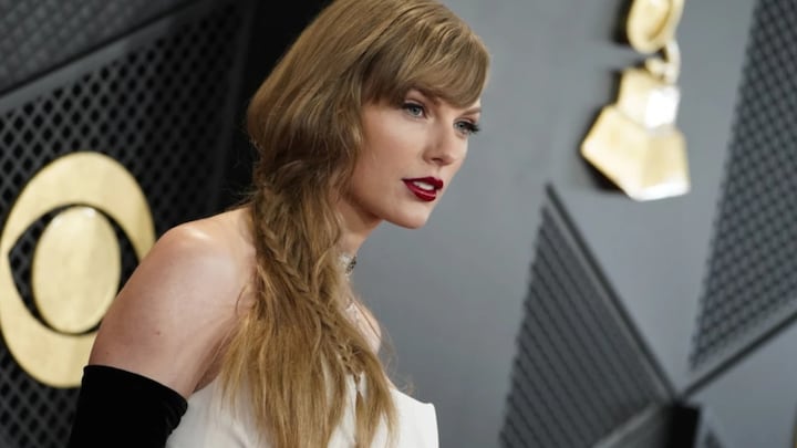 No police charges for Taylor Swift’s dad over paparazzi incident in Sydney