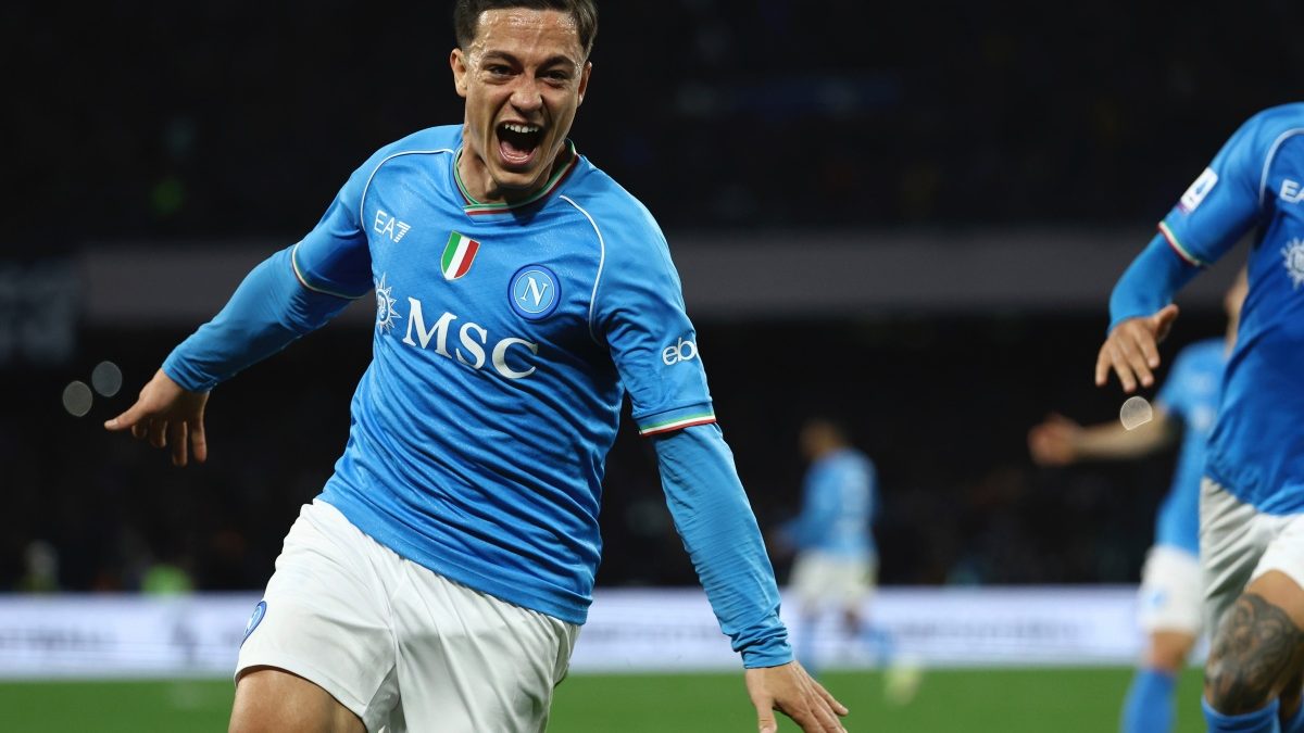 Serie A: Giacomo Raspadori fires Napoli past Juventus as Bologna's dream continues Serie A: Giacomo Raspadori fires Napoli past Juventus as Bologna's dream continues