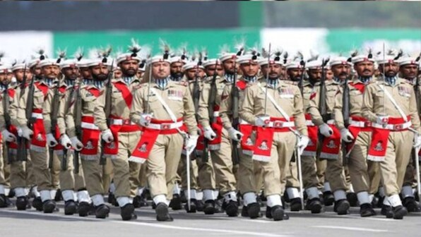 Two officer-rank Afghans serving in Pakistan Army among those expelled to Afghanistan