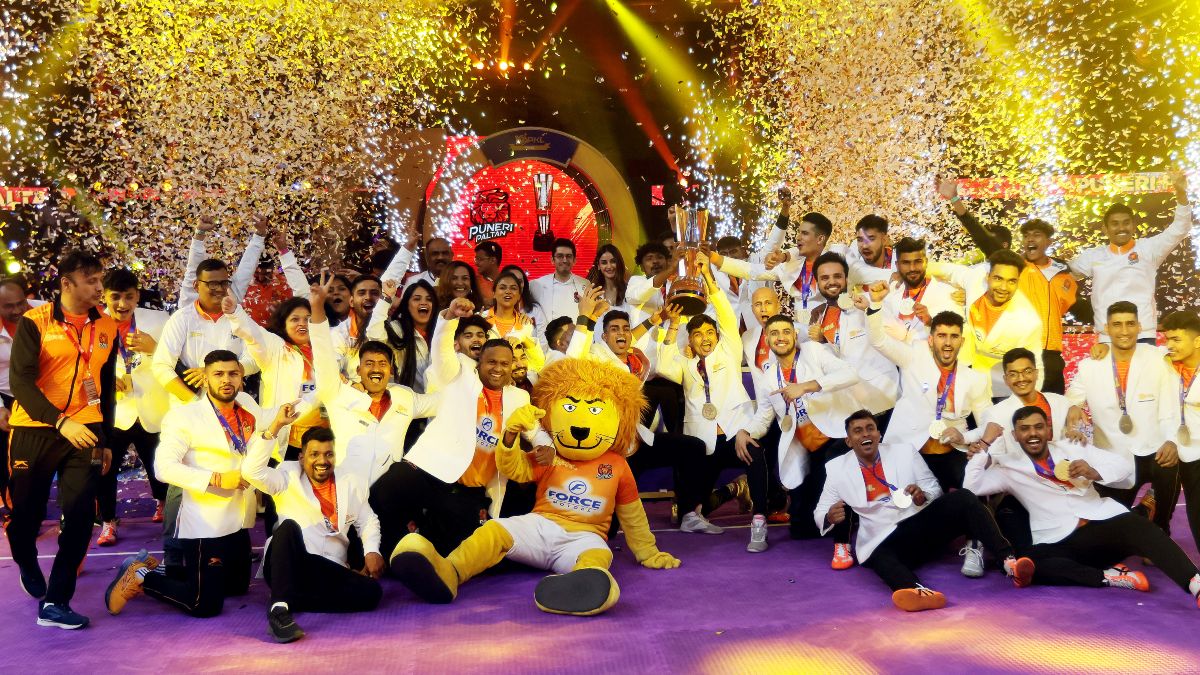 The victorious Puneri Paltan team celebrates after winning its maiden Pro Kabaddi League crown. Image credit: Pro Kabaddi League The victorious Puneri Paltan team celebrates after winning its maiden Pro Kabaddi League crown. Image credit: Pro Kabaddi League