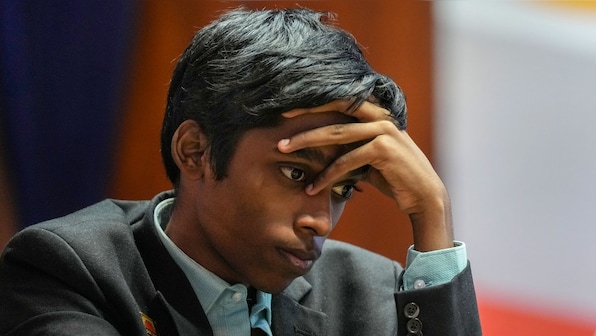 Praggnanandhaa held to draw by lowest-ranked opponent in sixth round of Superbet Classic Tournament