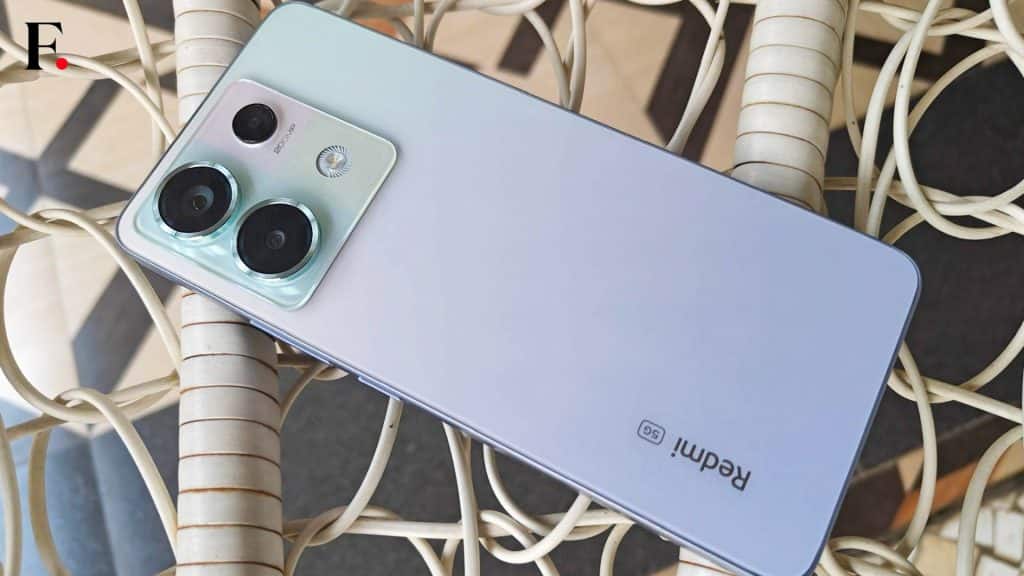 Redmi Note 13 Pro 5G Long-term Review Back panel-2024-03-c6d089f5003c0965c978f809b04d900a