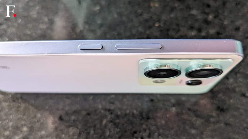 Redmi Note 13 Pro 5G Long-term Review Buttons-2024-03-3c399c9f888f0542dbb2fc59293738b9