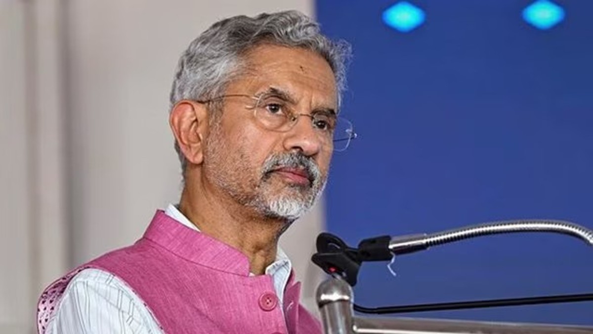 Did a junior Chinese diplomat wave Beijing’s ‘olive branch’ at EAM Jaishankar? Did a junior Chinese diplomat wave Beijing’s ‘olive branch’ at EAM Jaishankar?