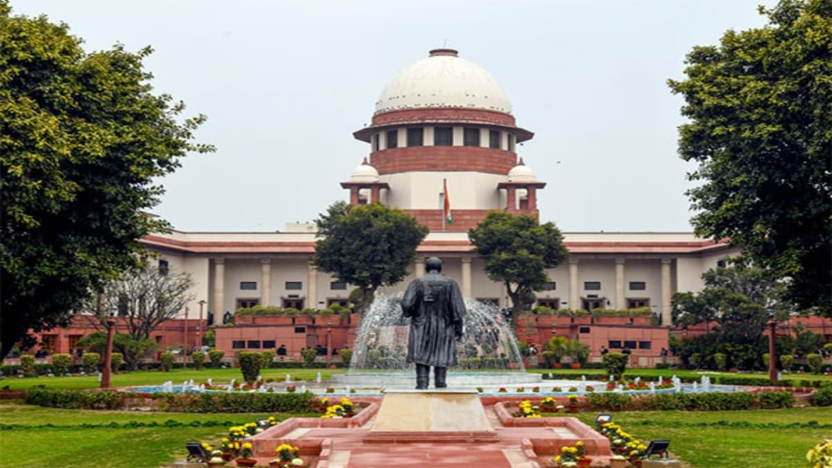 SC raps SBI for sharing electoral bond details, asks why