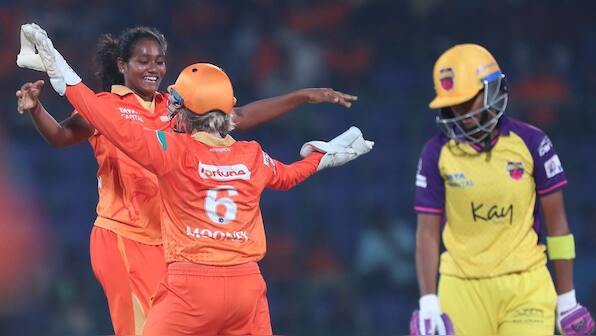 WPL: Teenager Shabnam Shakil shines to keep Gujarat Giants alive and spoil UP Warriorz's party