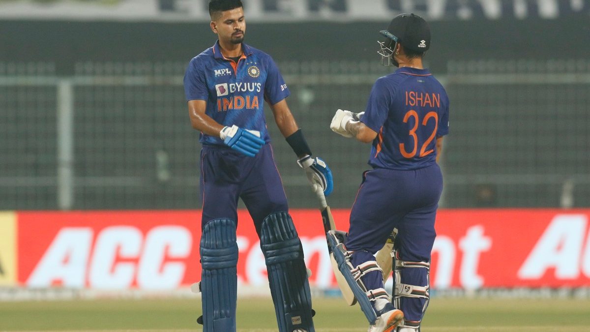 Shreyas Iyer and Ishan Kishan have failed to secure BCCI central contract for 2023-24 season. Sportzpics Shreyas Iyer and Ishan Kishan have failed to secure BCCI central contract for 2023-24 season. Sportzpics