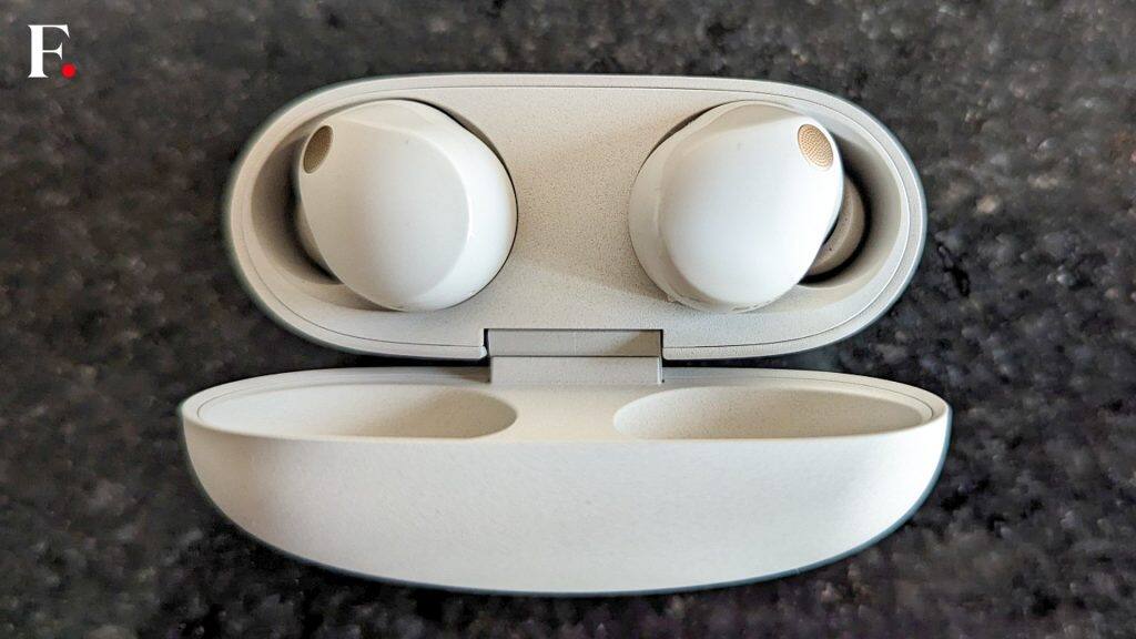 Sony WF-1000XM5 TWS Earbuds Long-term Review Design 2-2024-03-7ae8342ce8d01f4f4cbe76d766f97bd2
