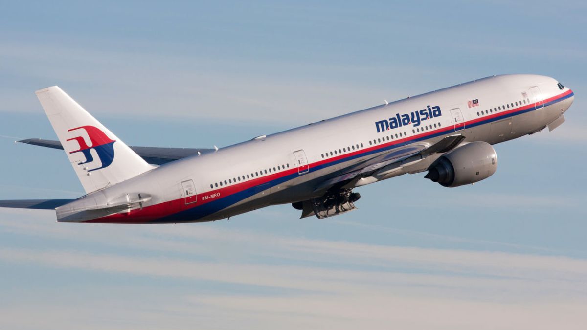 On March 8, 2014, Malaysian Airlines flight MH370, with 227 passengers and 12 crew members on board, vanished after taking off from from Kuala Lumpur Airport in southern Malaysia while traveling to Beijing, China Image Courtesy Agencies On March 8, 2014, Malaysian Airlines flight MH370, with 227 passengers and 12 crew members on board, vanished after taking off from from Kuala Lumpur Airport in southern Malaysia while traveling to Beijing, China Image Courtesy Agencies