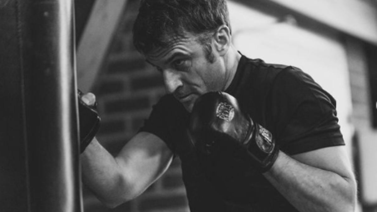 French president Emmanuel Macron's boxing pictures have created a buzz on social media. Image Courtesy: Instagram/soazigdelamoissonniere
French president Emmanuel Macron's boxing pictures have created a buzz on social media. Image Courtesy: Instagram/soazigdelamoissonniere