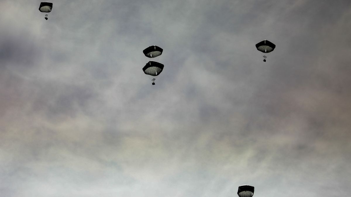 WATCH: US airdrops thousands of ready-to-eat meals into Gaza WATCH: US airdrops thousands of ready-to-eat meals into Gaza