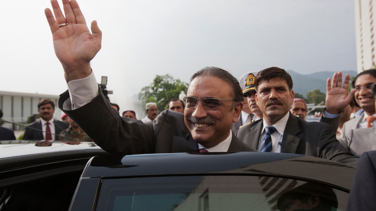 PPP's Asif Ali Zardari wins presidential elections, to assume office for second time PPP's Asif Ali Zardari wins presidential elections, to assume office for second time