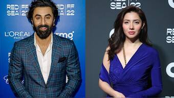 Did Ranbir Kapoor's secret chat with 'Raees' actress Mahira Khan from his hidden account go viral? Fans think so