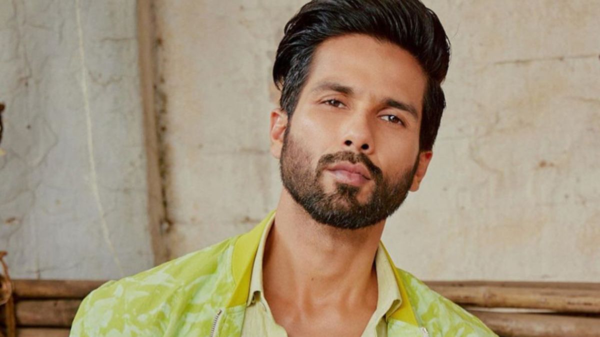 Why Shahid Kapoor considers himself an outsider: 'My dad Pankaj Kapur doesn't have the power only stars have and...' Why Shahid Kapoor considers himself an outsider: 'My dad Pankaj Kapur doesn't have the power only stars have and...'