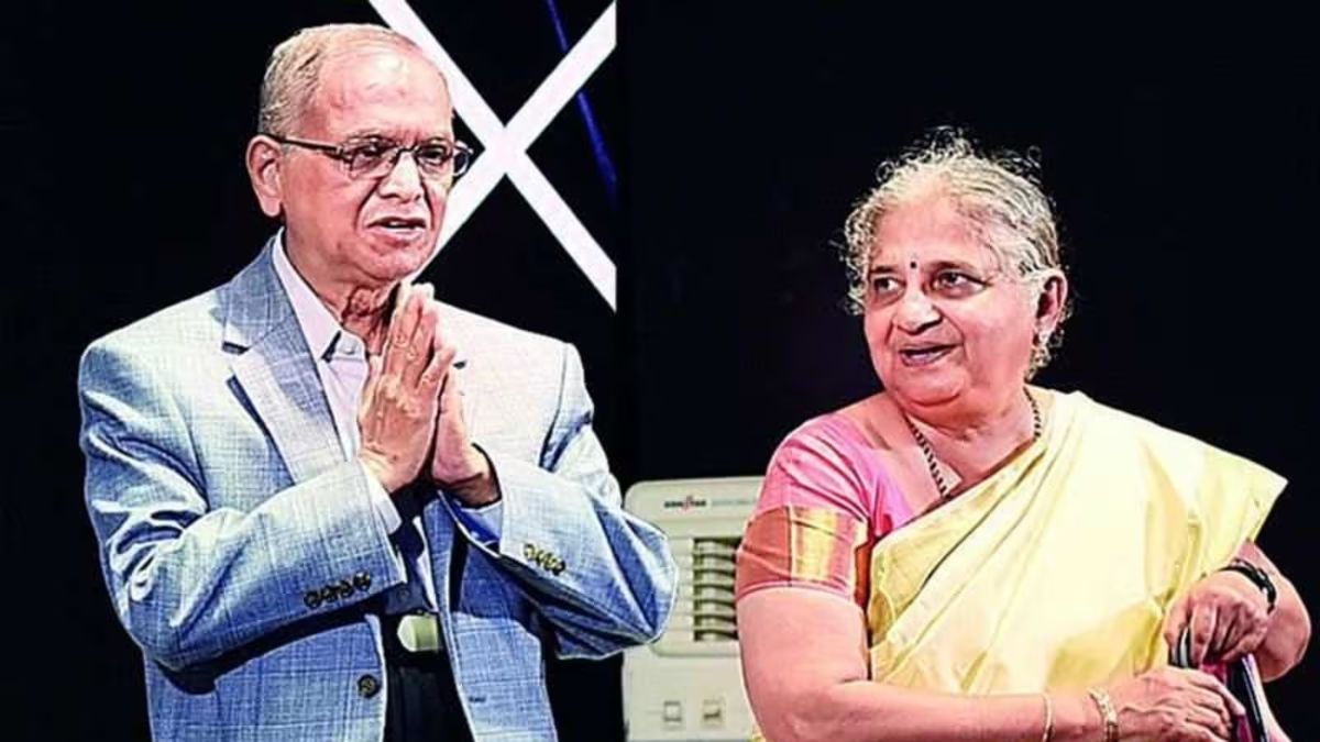 Narayan Murthy has a net-worth of over Rs 36000 crore, yet Sudha Murthy hasn't bought a new saree in 30 years Narayan Murthy has a net-worth of over Rs 36000 crore, yet Sudha Murthy hasn't bought a new saree in 30 years