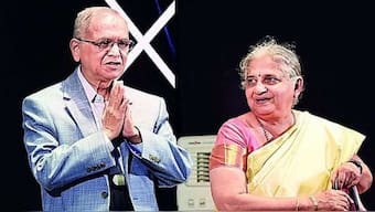 Narayan Murthy has a net-worth of over Rs 36000 crore, yet Sudha Murthy hasn't bought a new saree in 30 years