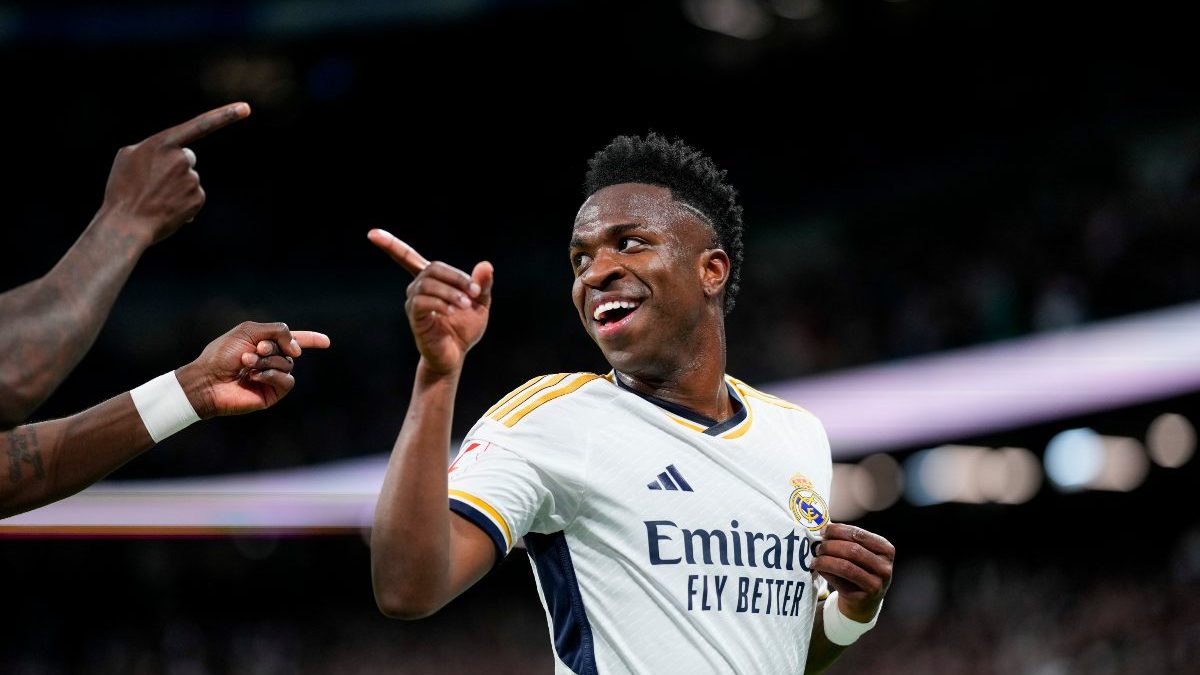 How Vinicius Junior is using football to stimulate young Brazilian minds How Vinicius Junior is using football to stimulate young Brazilian minds