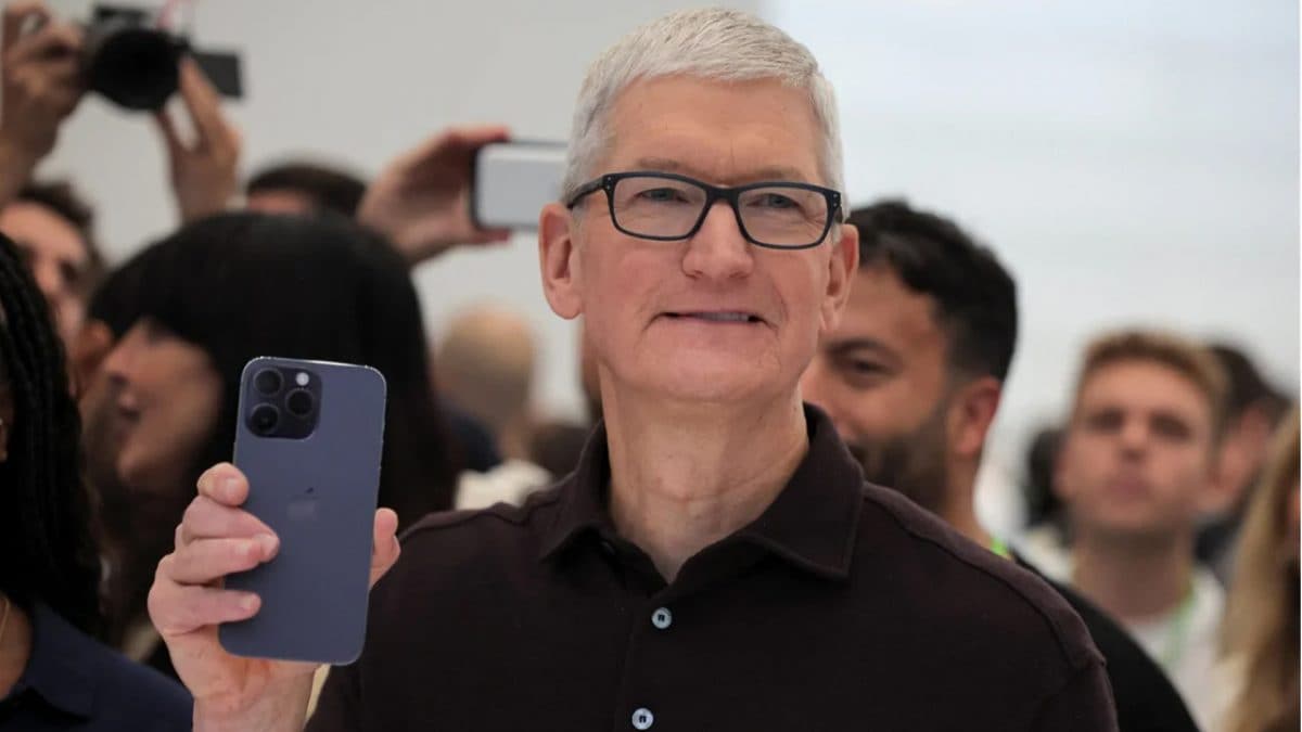 What’s Tim Cook cooking now that the US DoJ sues Apple for monopoly & ‘stranglehold on future’?