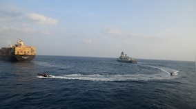 Yemen: 2 killed in Houthi attack on ship, first 'fatalities' in assaults on shipping