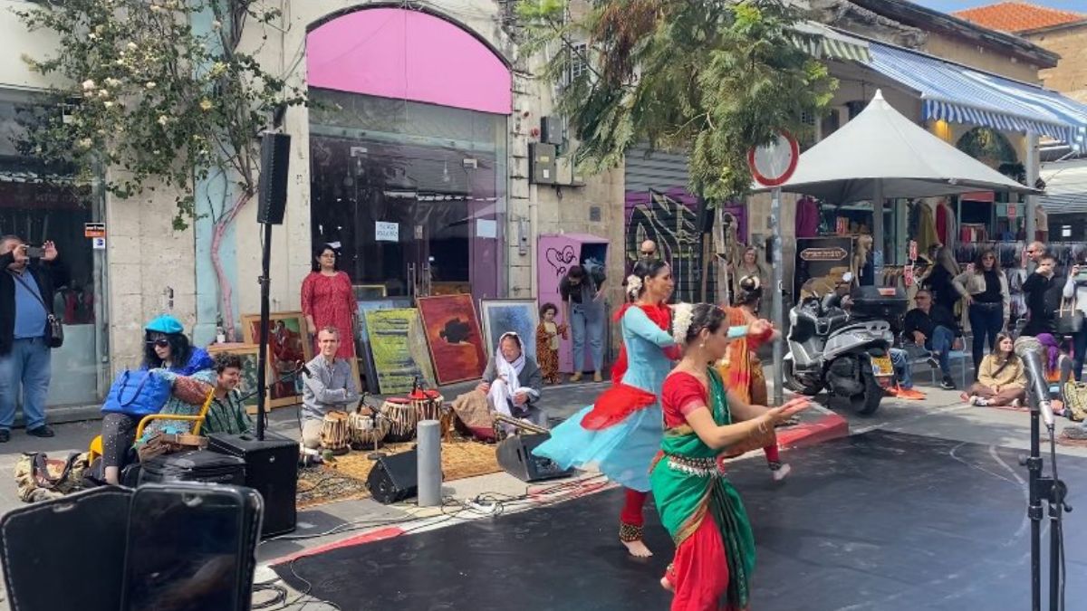 People celebrate Holi and Jewish festival Purim in Tel Aviv, Israel. Source: Embassy of India in Israel People celebrate Holi and Jewish festival Purim in Tel Aviv, Israel. Source: Embassy of India in Israel