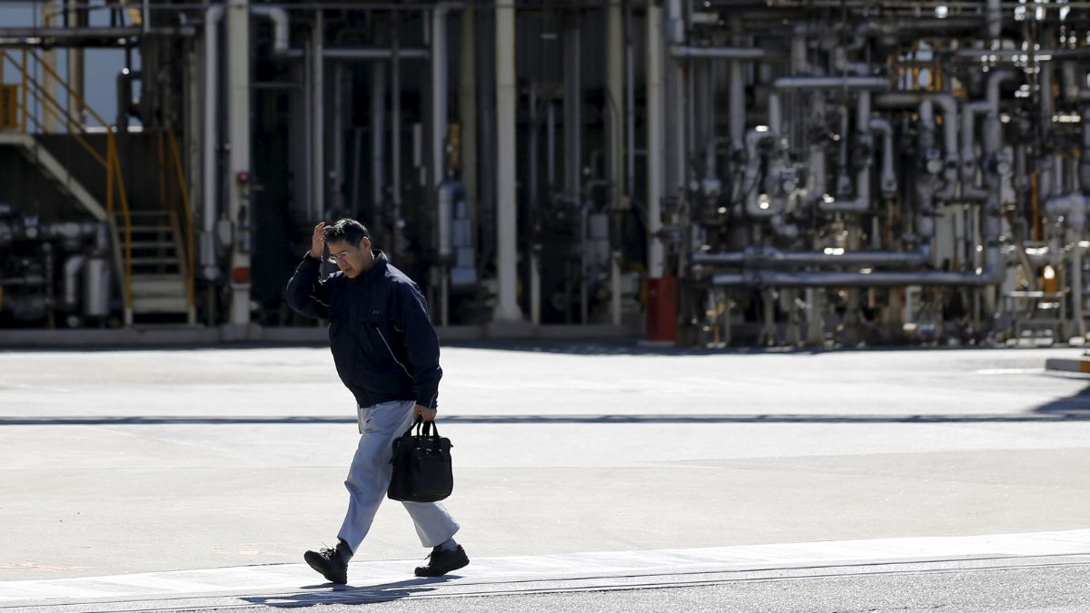 Japan's workers get a 5.28% pay rise, their biggest in 33 years Japan's workers get a 5.28% pay rise, their biggest in 33 years
