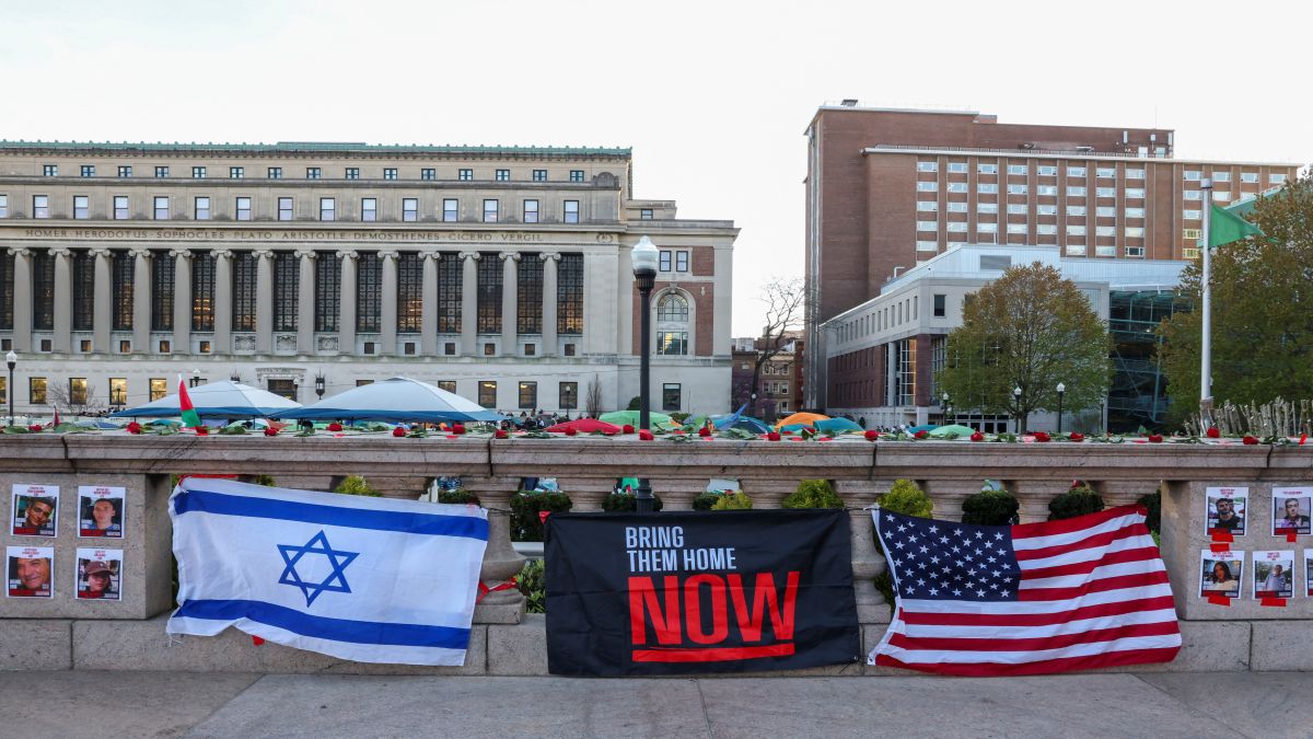'They silence us, suspend us': How US students are refusing to back down over Gaza protests 'They silence us, suspend us': How US students are refusing to back down over Gaza protests