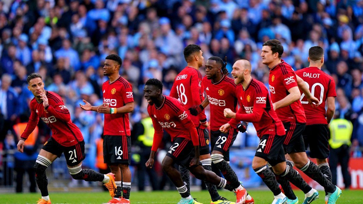 FA Cup: Manchester United edge Coventry on penalties to setup title clash against City FA Cup: Manchester United edge Coventry on penalties to setup title clash against City