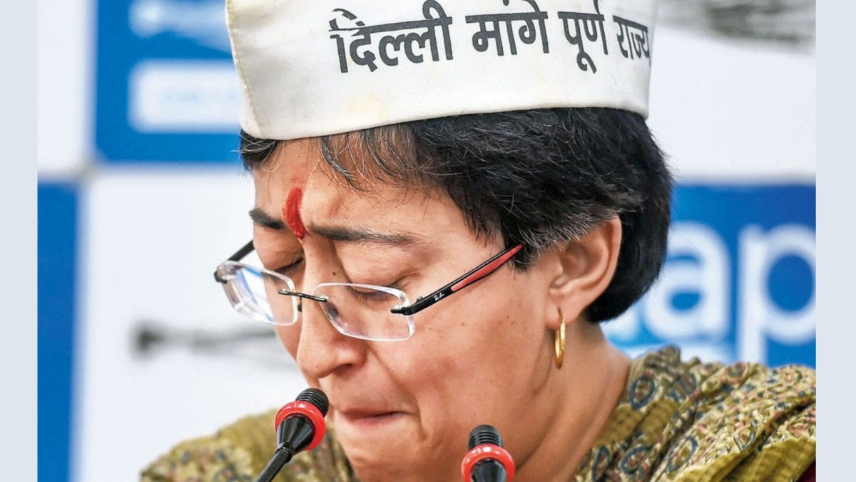 Won T Let Her Escape This Time Bjp Sends Legal Notice To Delhi Minister Atishi Over Aap Mlas