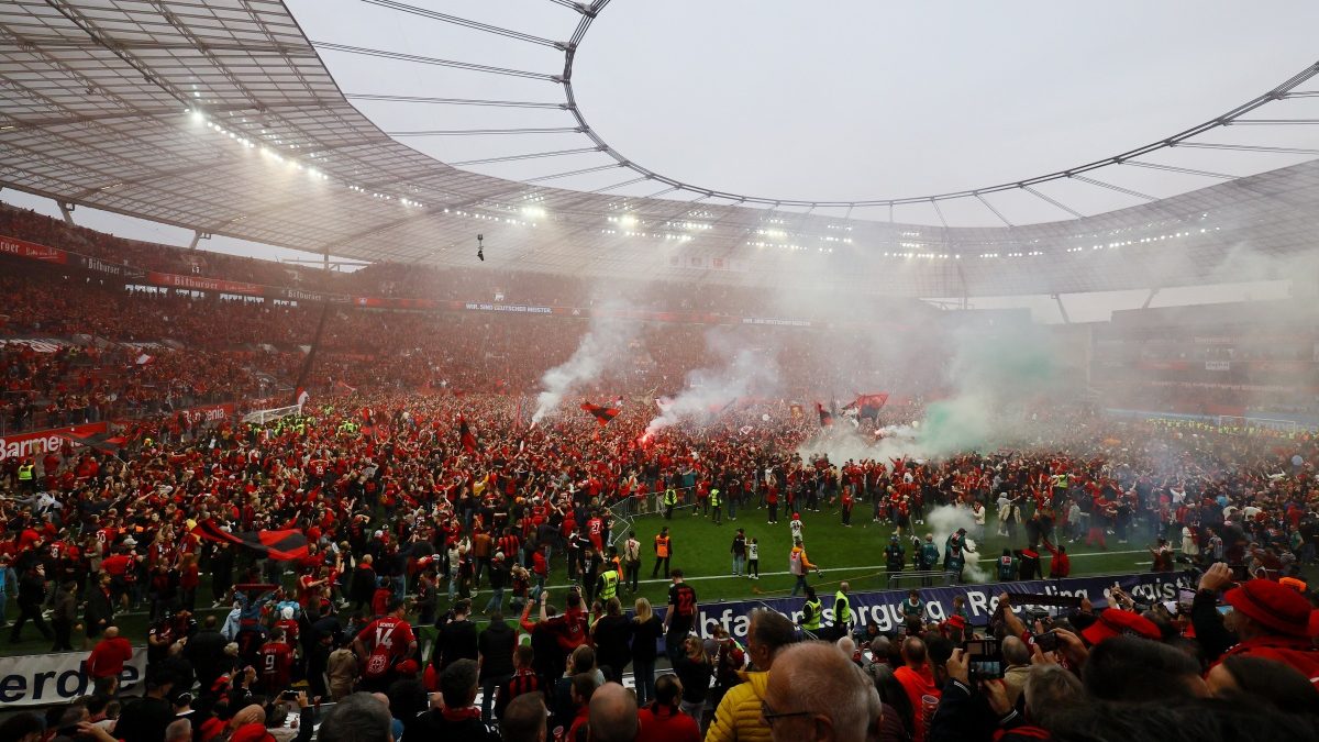 Bayer Leverkusen clinch maiden Bundesliga title Bayer Leverkusen clinch maiden Bundesliga title