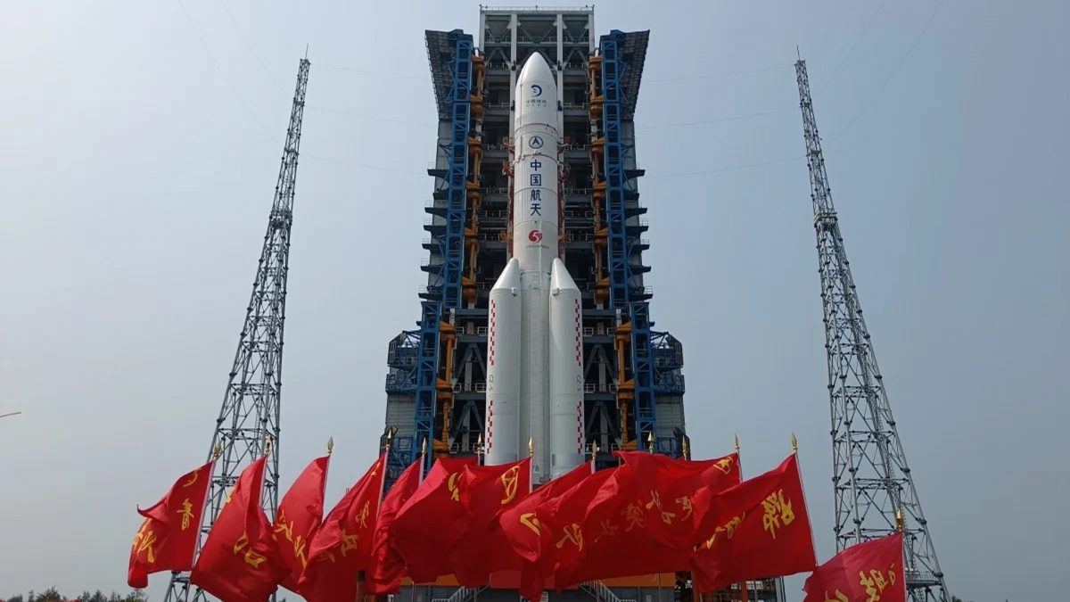 China's Chang'e-6 rocket, will venture to the Moon's far side, also known as its "hidden" or "far" side, which is permanently facing away from Earth, posing communication challenges. Image Credit: AFP China's Chang'e-6 rocket, will venture to the Moon's far side, also known as its "hidden" or "far" side, which is permanently facing away from Earth, posing communication challenges. Image Credit: AFP