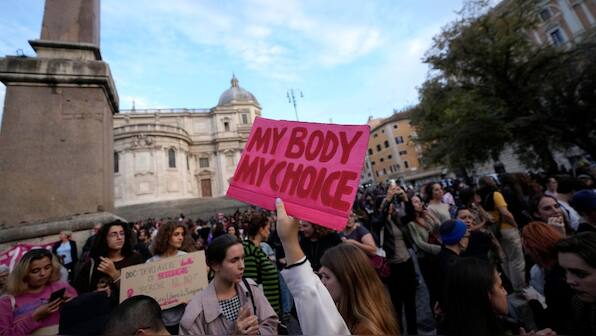 Are Italy's abortion rights under threat? The new law passed by Giorgia Meloni, explained