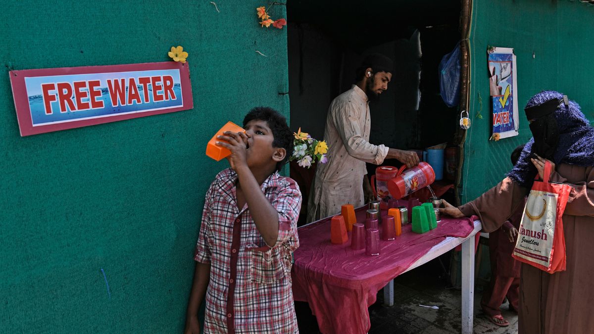 Global heatwave continues: March 2024 breaks temperature records with more heat on the way Global heatwave continues: March 2024 breaks temperature records with more heat on the way