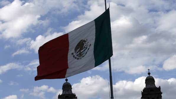 Another shootout in bar in Mexico: 5 dead and 7 wounded as organised crime-linked violence continues