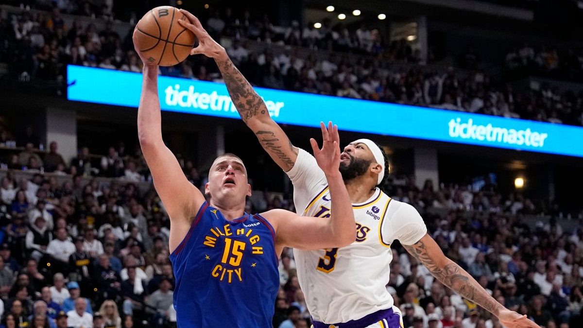 NBA: Jokic fires Nuggets past Lakers; Knicks, T'Wolves, Cavs win playoff openers NBA: Jokic fires Nuggets past Lakers; Knicks, T'Wolves, Cavs win playoff openers