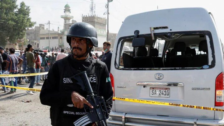 Pakistan: 5 Japanese escape unhurt after suicide attack in Karachi