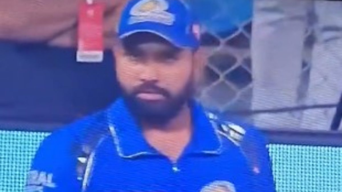 Rohit Sharma asked fans not to boo MI skipper Hardik Pandya during the MI-RR game in Mumbai. Image: X screengrab Rohit Sharma asked fans not to boo MI skipper Hardik Pandya during the MI-RR game in Mumbai. Image: X screengrab