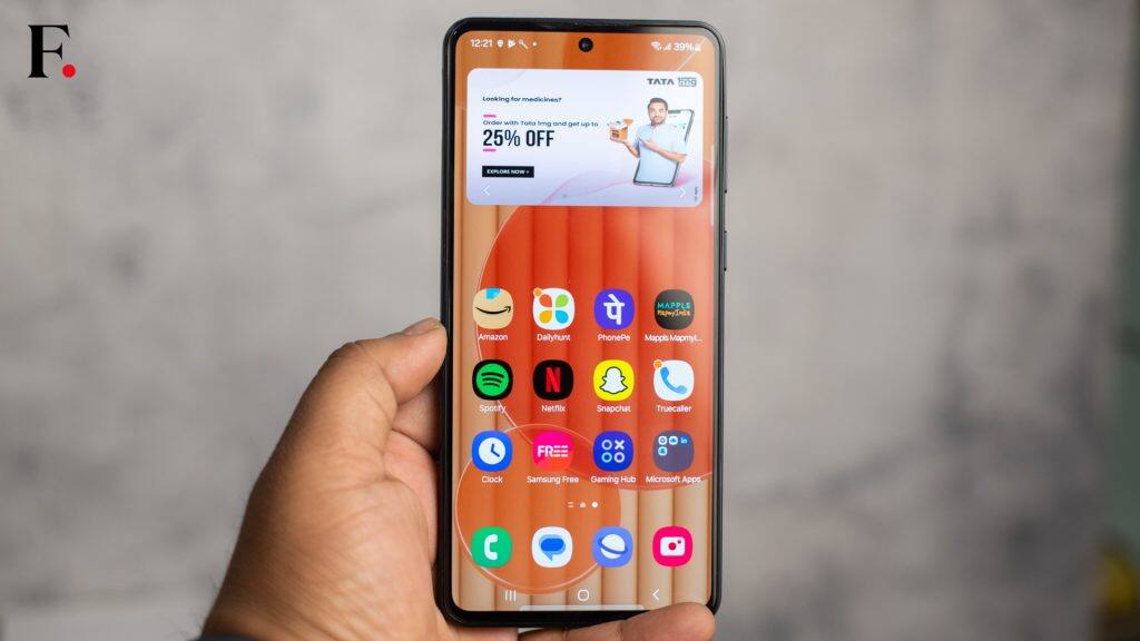 Samsung Galaxy M55 Review 9-2024-04-92c5ac50e285b325a7a354ee8f6ece0c
