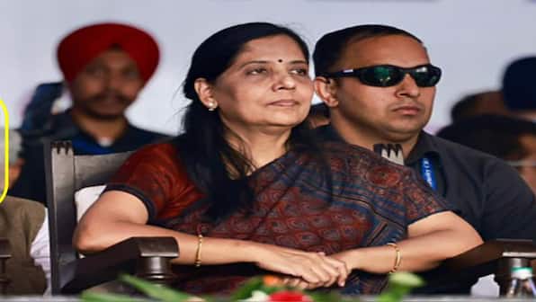 Why was Arvind Kejriwal's wife Sunita not allowed to meet him at first?