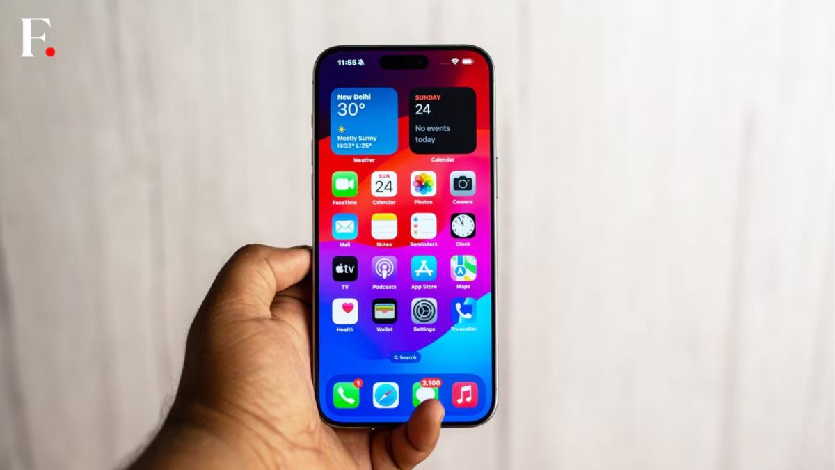 South Korea bans iPhones for military males but home-grown Samsung's Android phones are alright South Korea bans iPhones for military males but home-grown Samsung's Android phones are alright