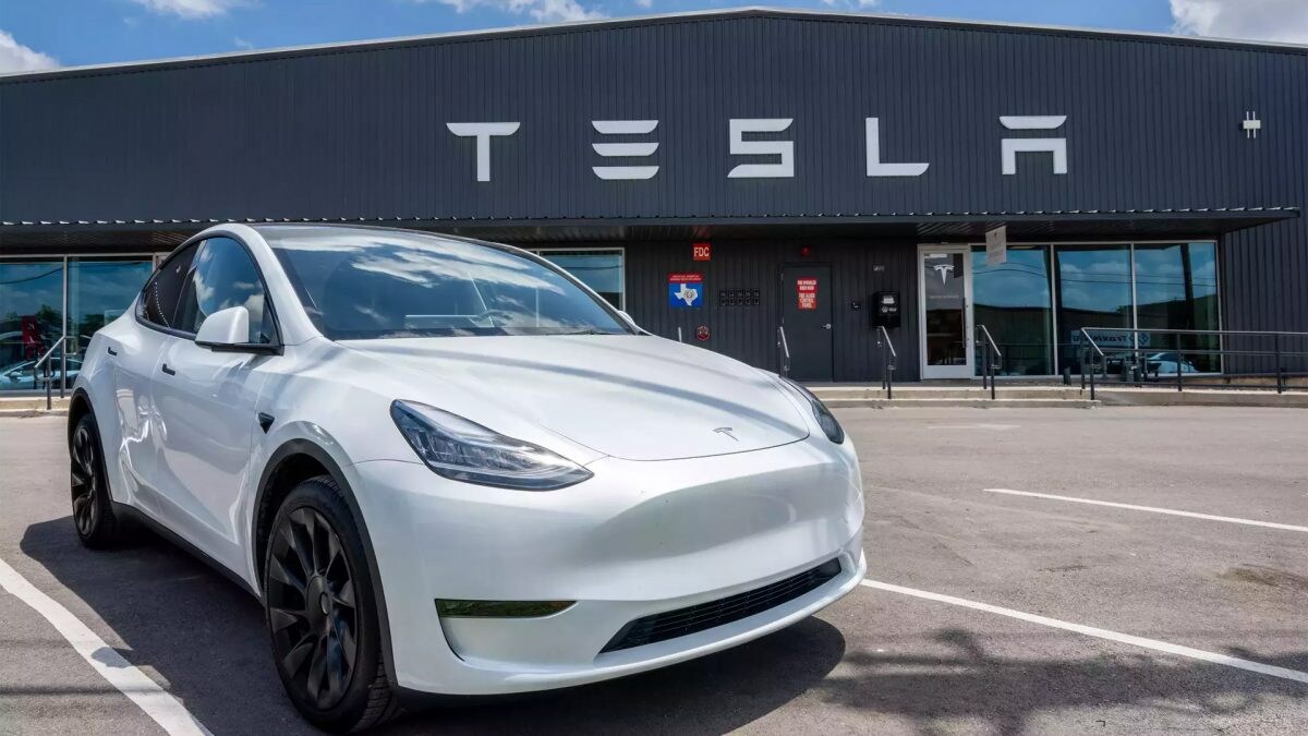 Tesla testing Uber-like ride-hailing feature on app, promises more ...