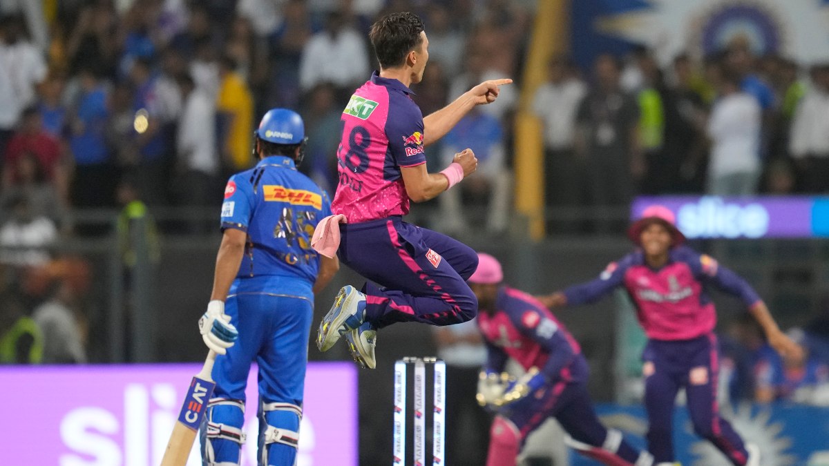 Watch: Boult removes Rohit, Dhir for golden ducks in fiery first over during MI-RR clash Watch: Boult removes Rohit, Dhir for golden ducks in fiery first over during MI-RR clash