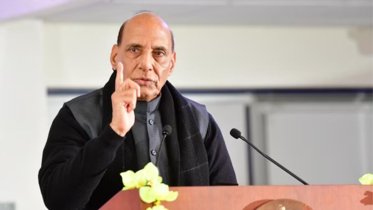 Rajnath Singh again warns Pakistan over terrorism, says if it feels incapable then India is ready to... Rajnath Singh again warns Pakistan over terrorism, says if it feels incapable then India is ready to...