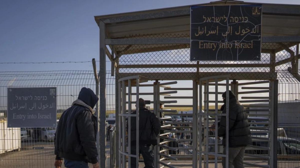 What makes opening of Erez Border so crucial in ongoing Israel-Hamas ...